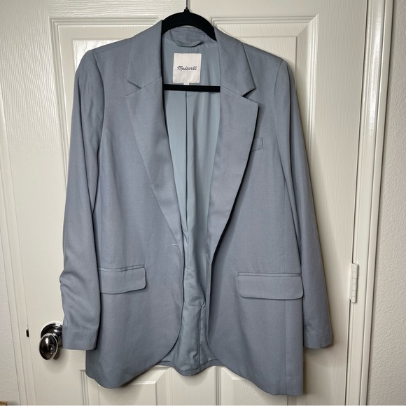 Madewell The Larsen Oversized Blazer in Drapeweave in light blue, size Medium - Picture 2 of 13